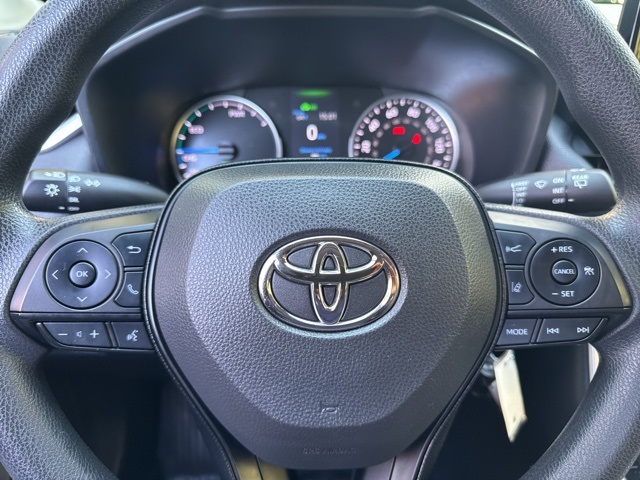 2022 Toyota RAV4 Hybrid LE photo 23