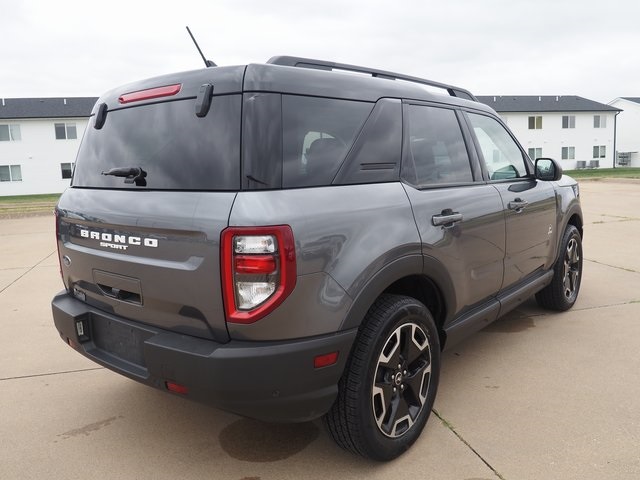 2021 Ford Bronco Sport Outer Banks photo 4