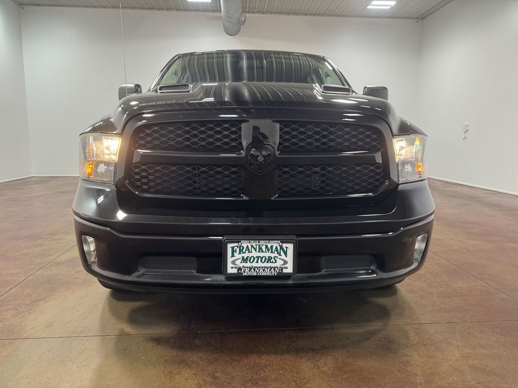 2019 Ram 1500 Classic SLT photo 37
