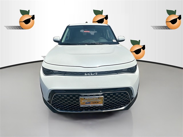 2025 Kia Soul EX photo 2