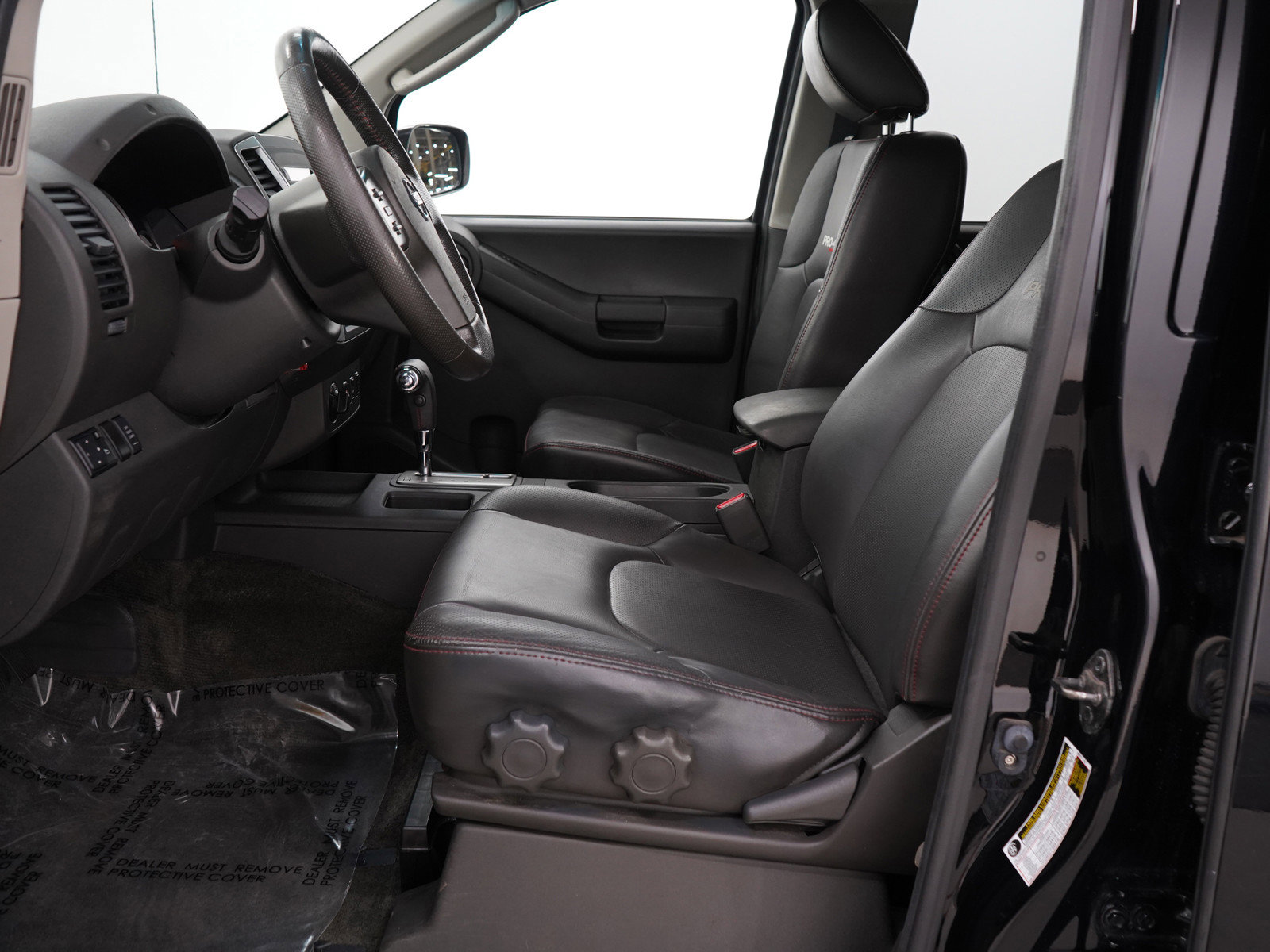 2012 Nissan Xterra PRO-4X photo 18