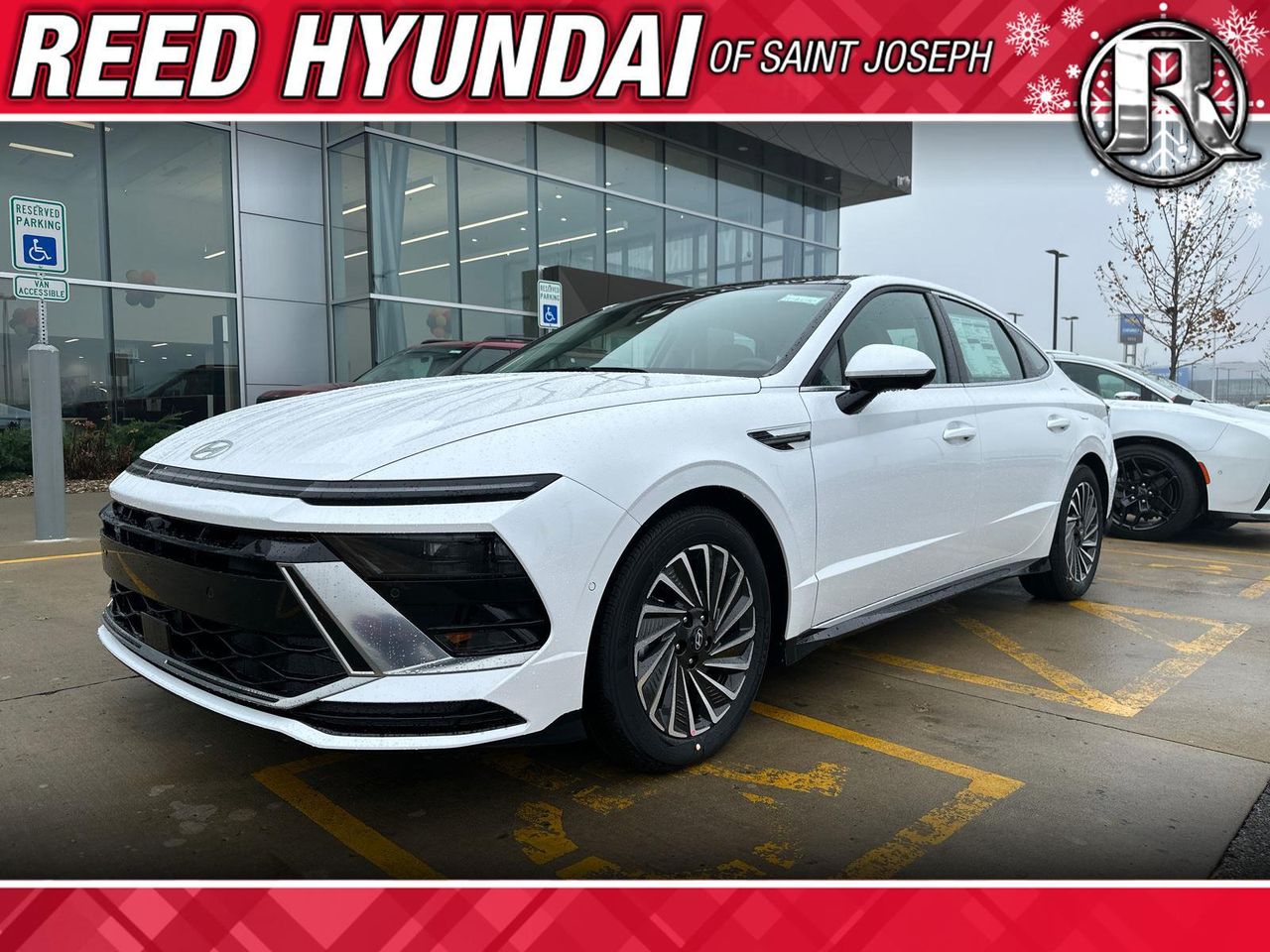 2026 Hyundai Sonata Hybrid Limited's photo