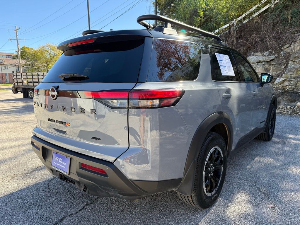 2024 Nissan Pathfinder Rock Creek photo 4