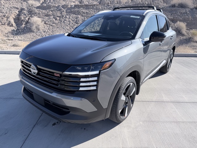 2026 Nissan KICKS SR's photo