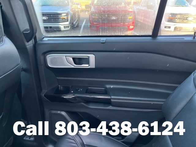 2023 Ford Explorer ST photo 5
