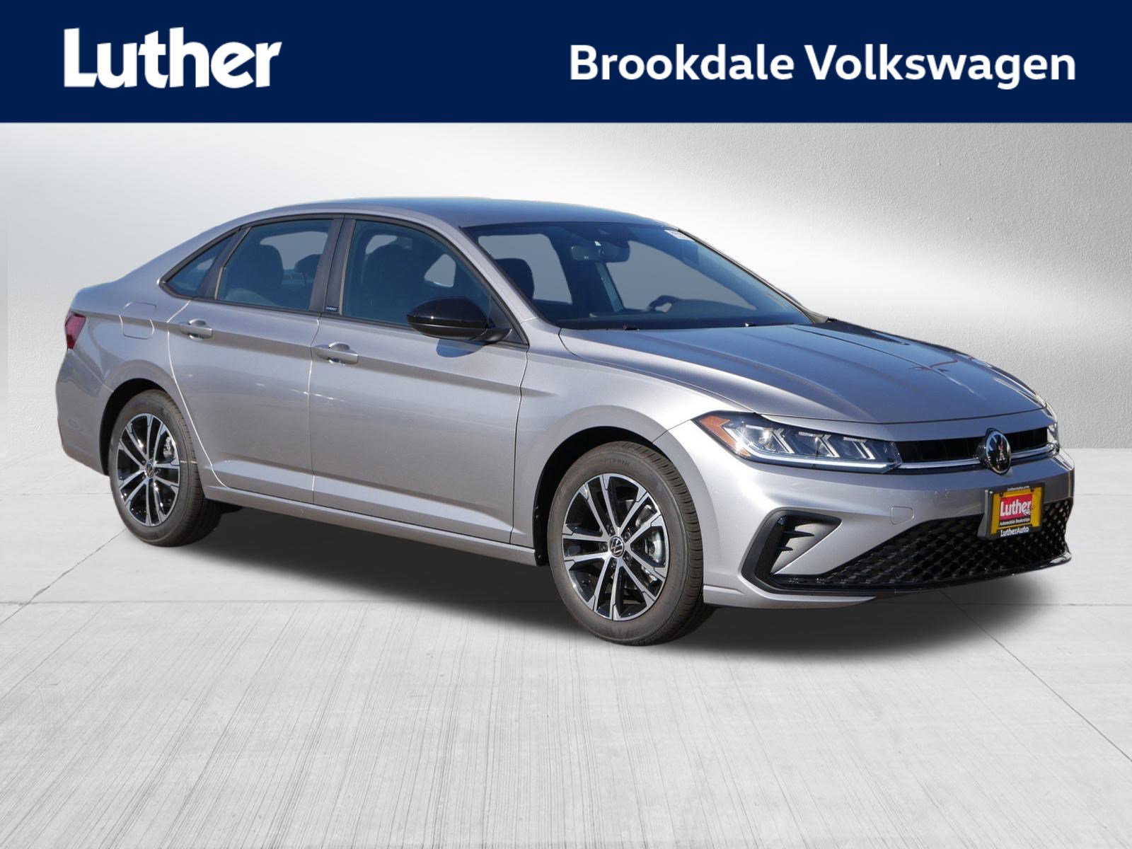 2025 Volkswagen Jetta Sport's photo