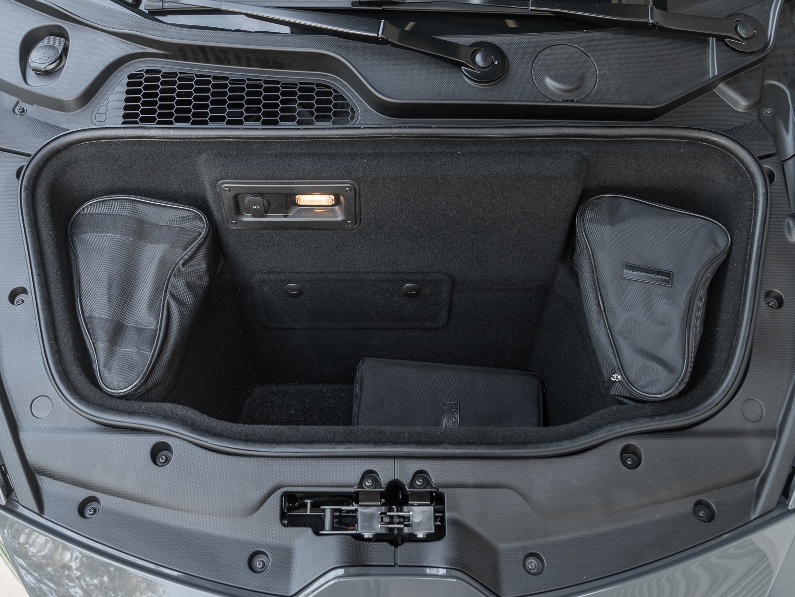 2016 Lamborghini Huracan LP 610-4 Spyder photo 36
