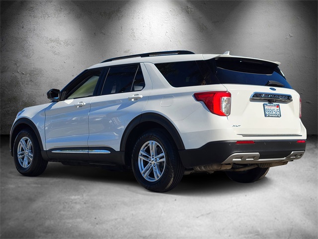 2022 Ford Explorer XLT photo 3