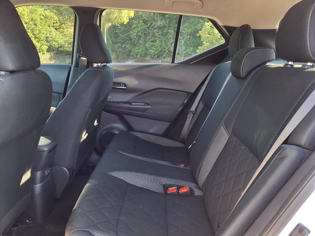 2020 Nissan Kicks SV photo 8