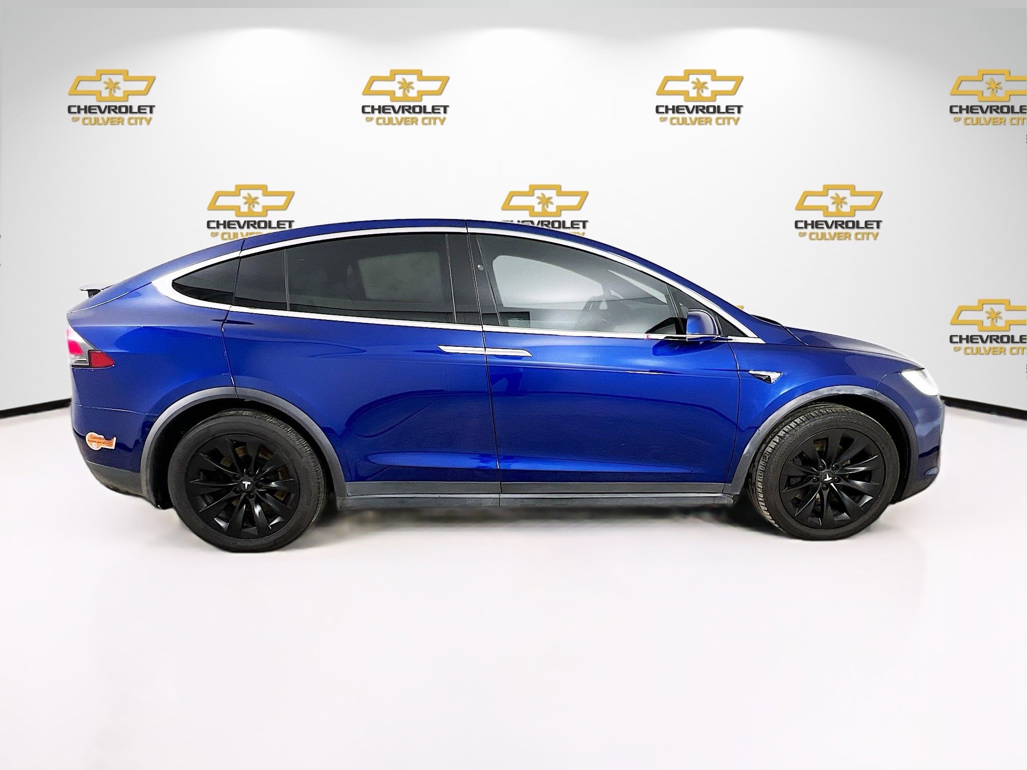2019 Tesla Model X 75D photo 8