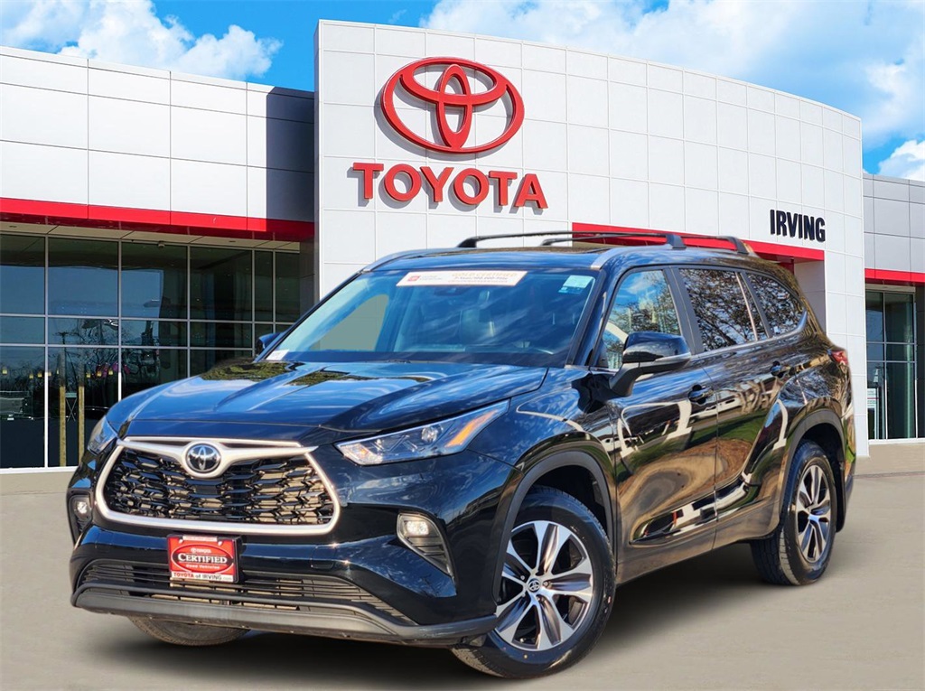 2023 Toyota Highlander XLE's photo