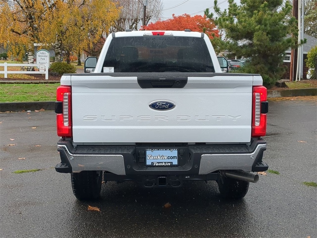 2026 Ford F-250 photo 4