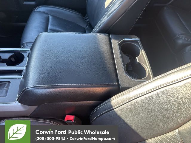 2020 Ford F-150 Lariat photo 26