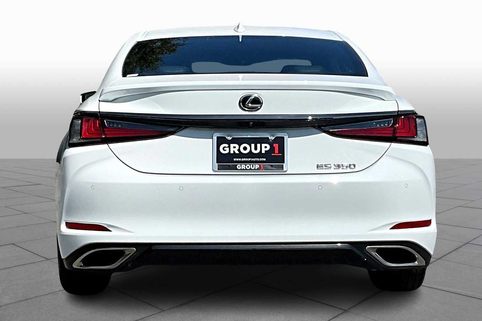 2024 Lexus ES 350 F SPORT Handling photo 4