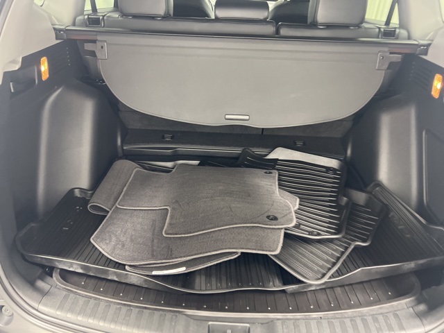 2022 Honda CR-V Touring photo 9