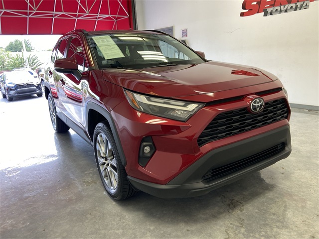 2023 Toyota RAV4 XLE Premium photo 11