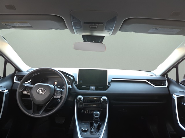 2024 Toyota RAV4 Hybrid LE photo 10