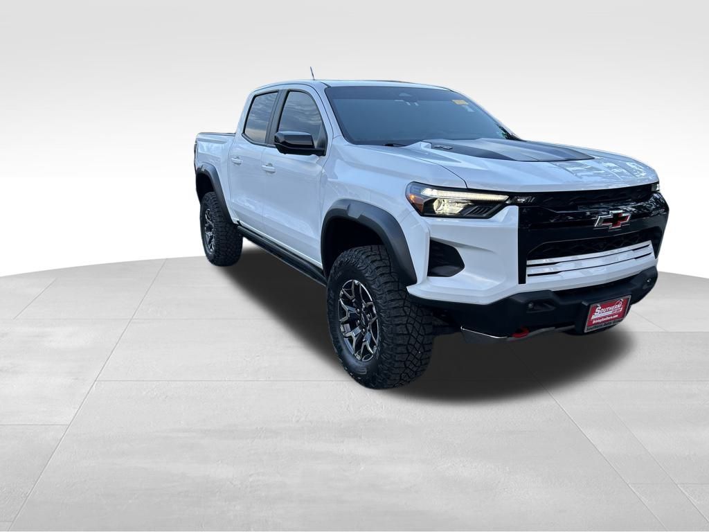 2024 Chevrolet Colorado ZR2 photo 8