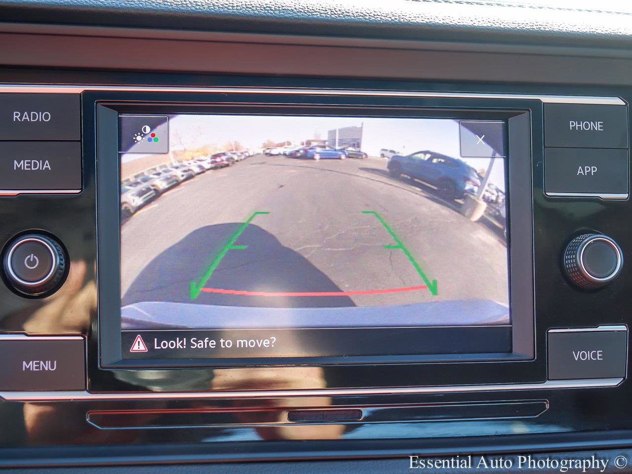 2024 VOLKSWAGEN JETTA - Image 14