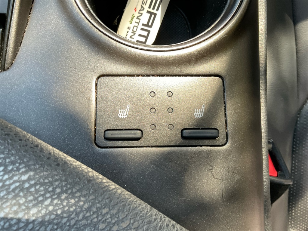 2023 Toyota Camry XSE photo 23