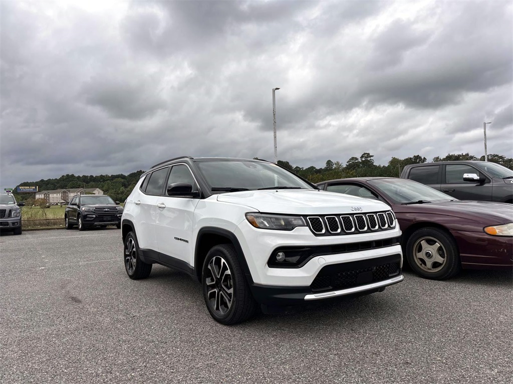 2024 Jeep Compass Limited's photo