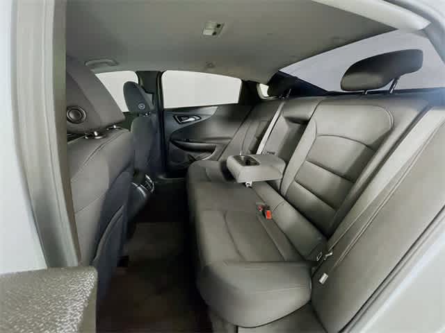 2022 Chevrolet Malibu 1LT photo 24