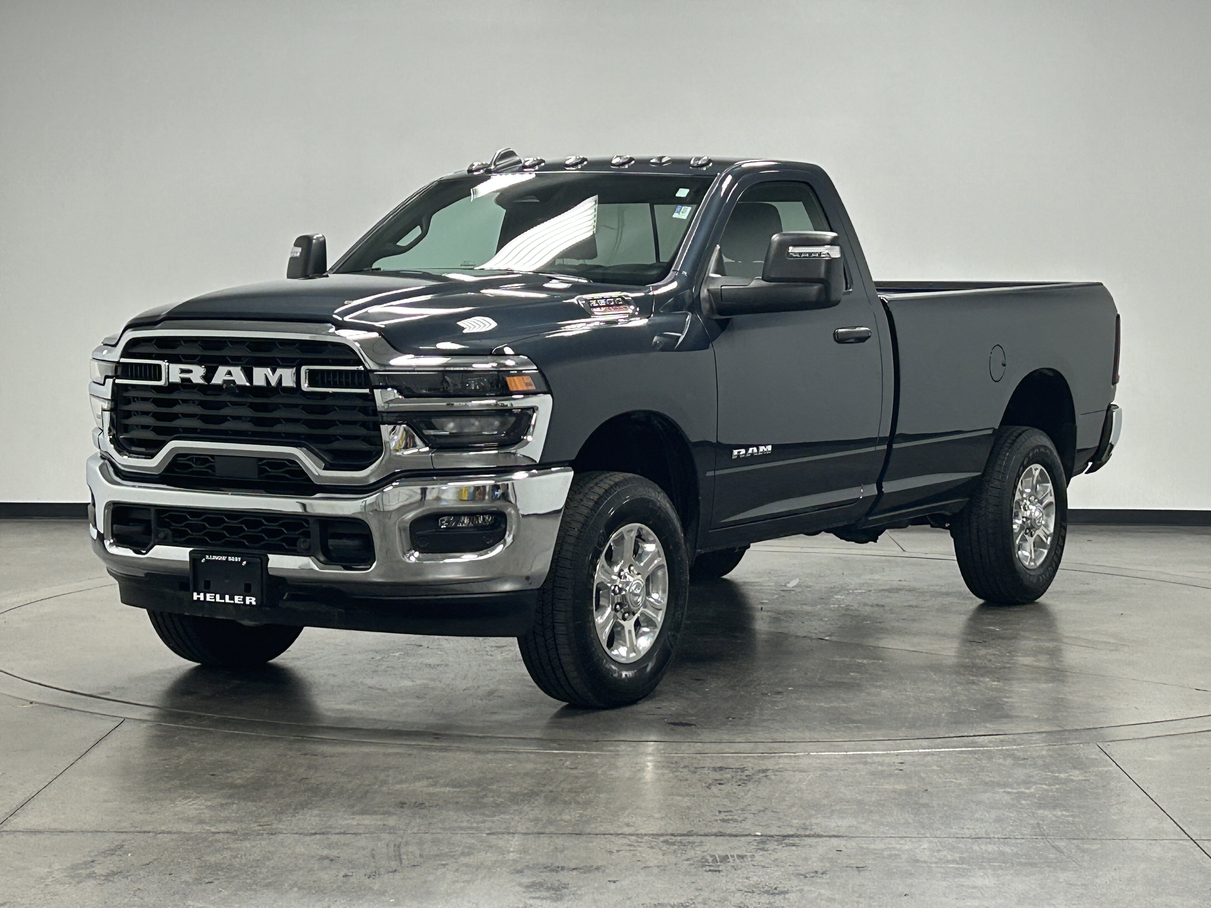 2025 Ram 2500 Big Horn photo 2