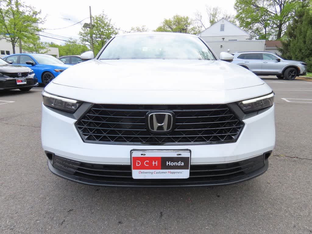 2025 Honda Accord LX photo 6