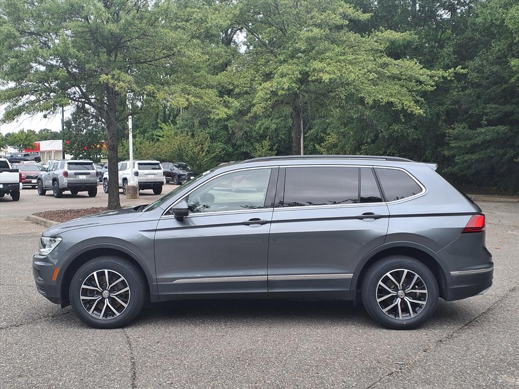 2021 Volkswagen Tiguan SE photo 4
