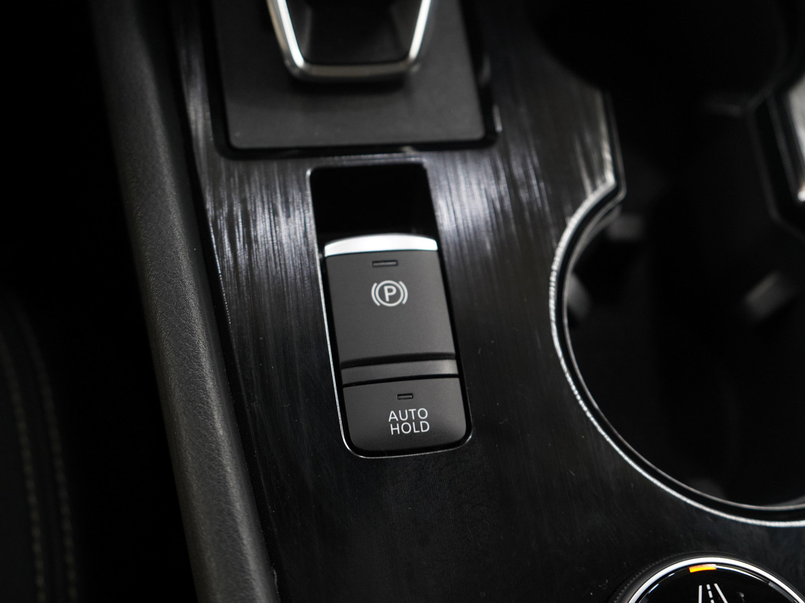 2024 Nissan Rogue SV photo 21