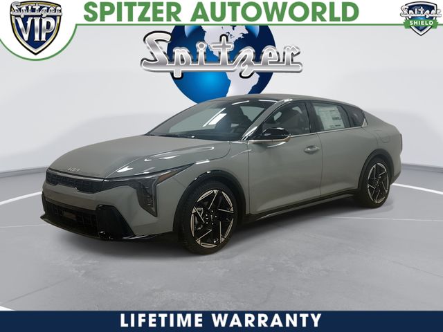 2025 Kia K4 GT-Line's photo