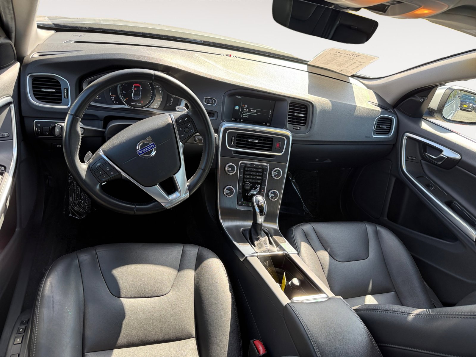 2015 Volvo S60 T5 Premier photo 15