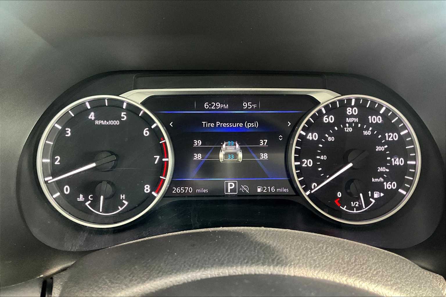 2024 Nissan Sentra SV photo 21