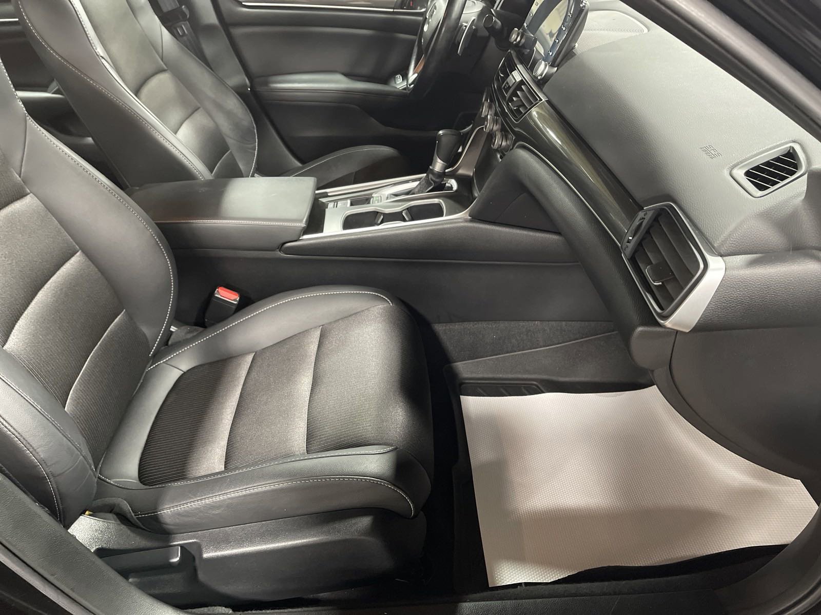 PreOwned 2020 Honda Accord Sedan Sport 4dr Car in State College