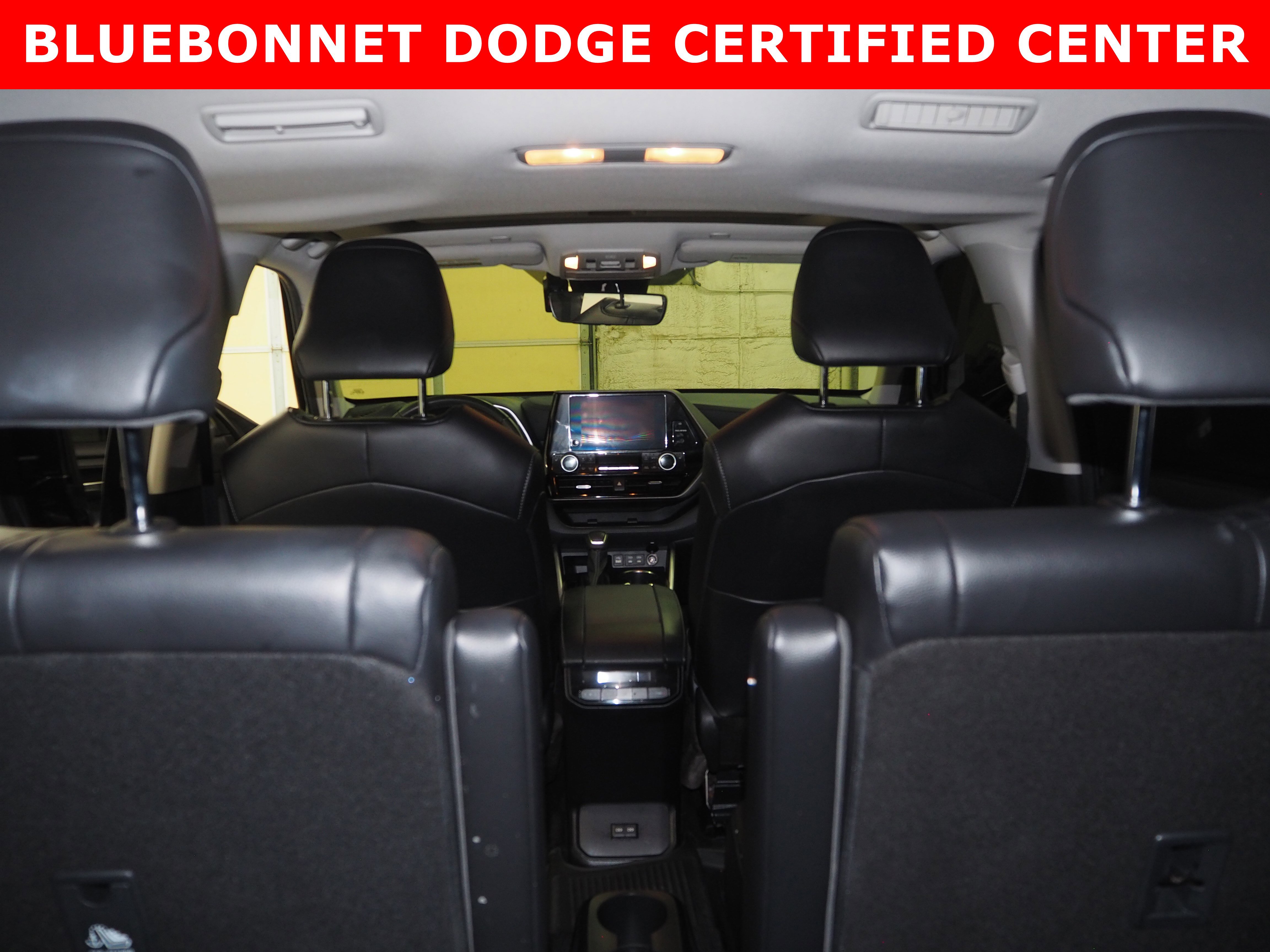 2023 Toyota Highlander Limited Platinum XLE XSE photo 2