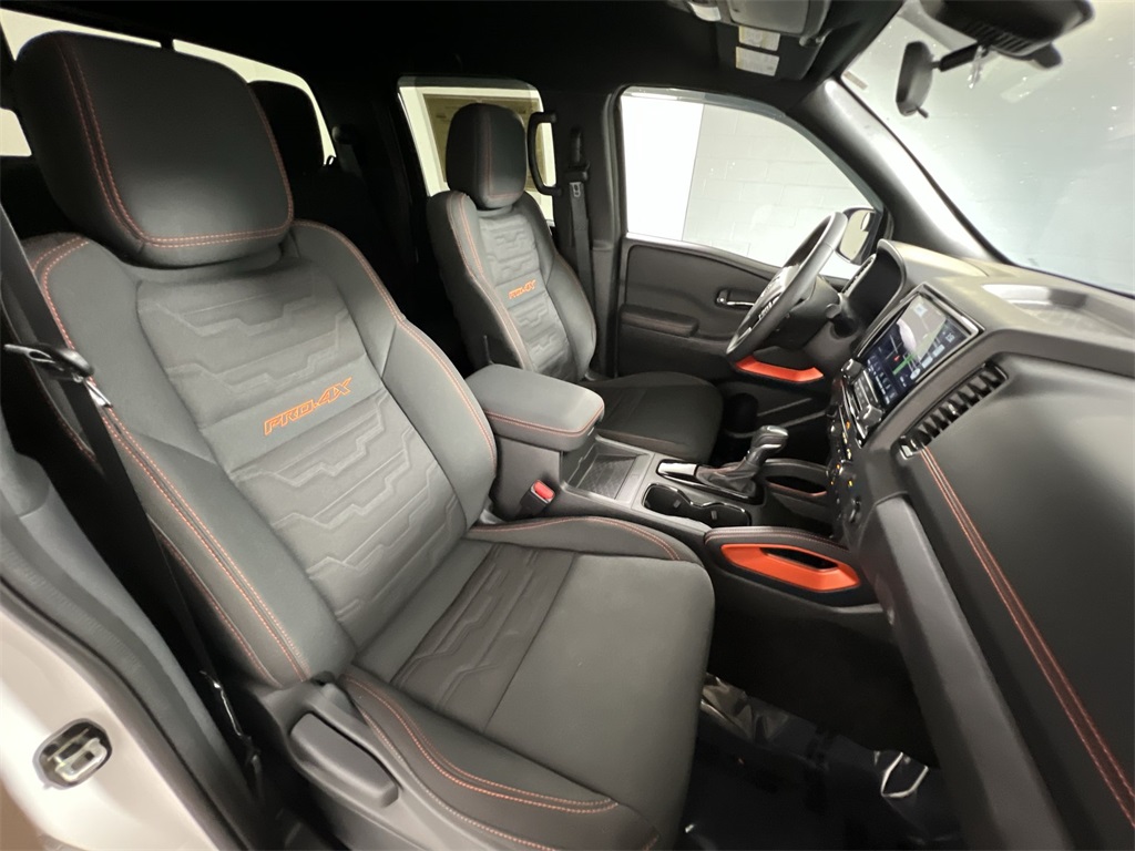 2023 Nissan Frontier PRO-4X photo 22