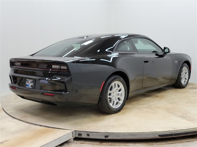 2025 Dodge Charger R/T photo 4