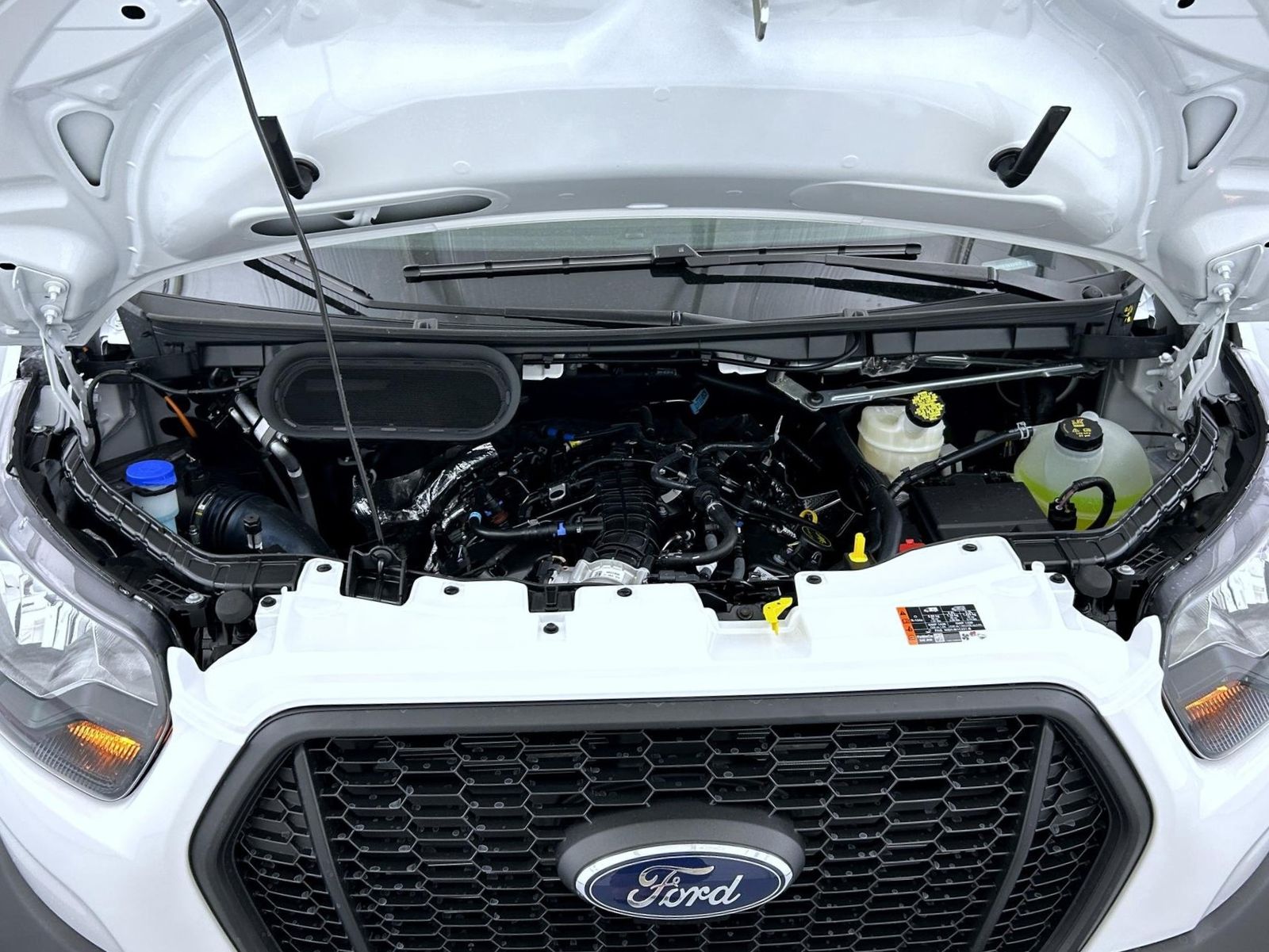2025 Ford Transit photo 21