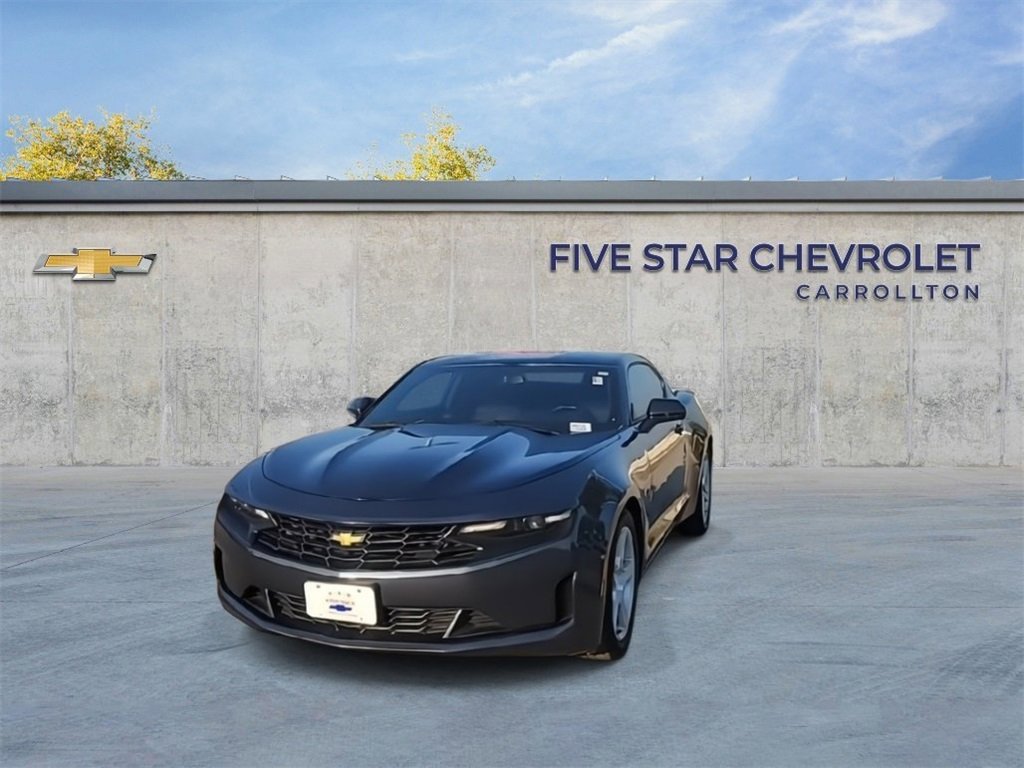 2019 Chevrolet Camaro 1LT photo 3
