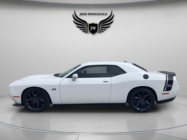 2019 Dodge Challenger R/T photo 4