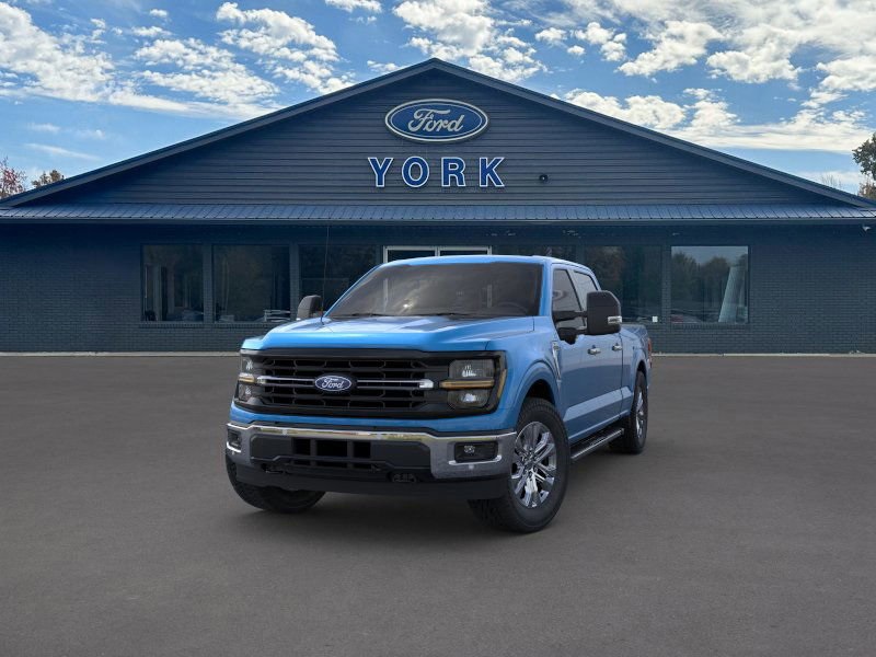 2024 Ford F-150 XLT photo 2