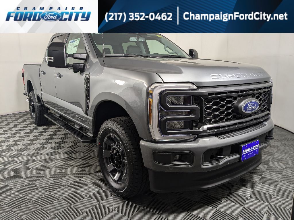 New 2024 Ford F-350 Super Duty F-350® LARIAT Crew Cab in Champaign 