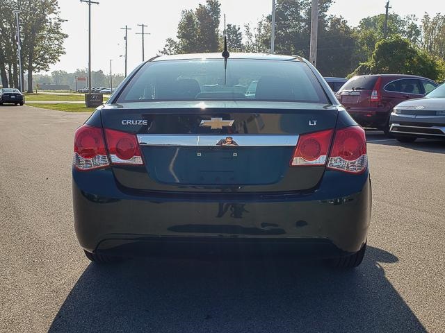 2014 Chevrolet Cruze photo 4