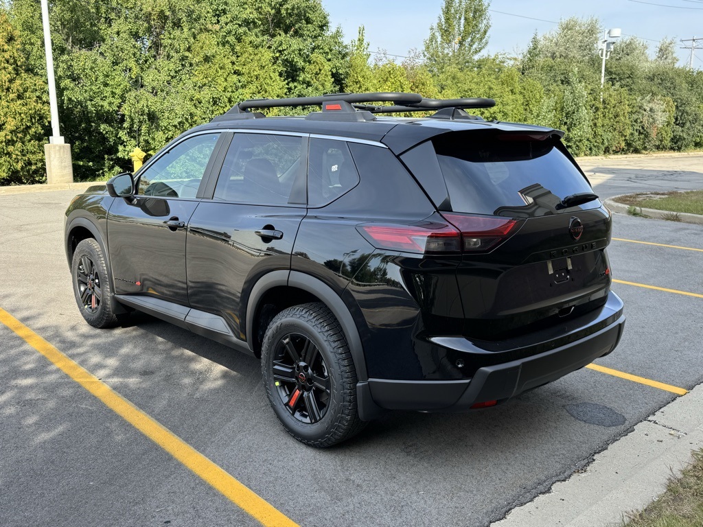 2026 Nissan Rogue SV photo 2