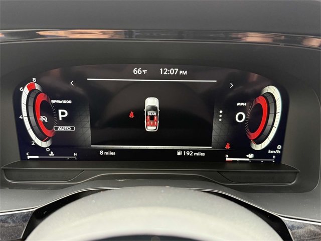 2025 Nissan Pathfinder Platinum photo 21
