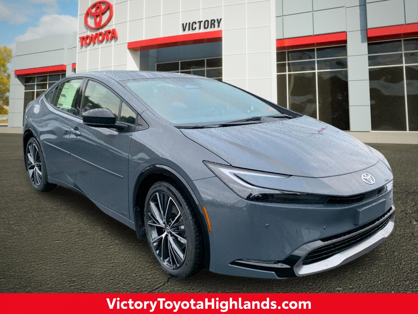 2026 Toyota Prius XLE's photo