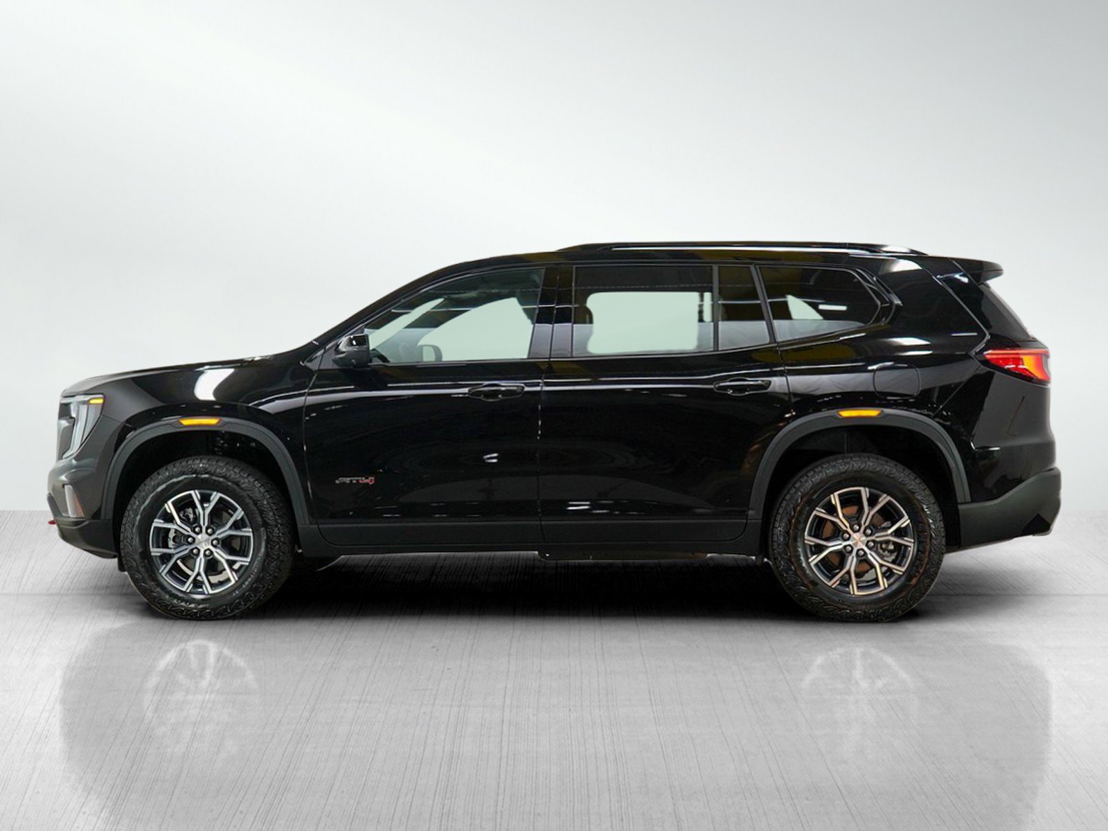 Used 2025 GMC Acadia AT4 with VIN 1GKENPRS2SJ274211 for sale in Bloomington, Minnesota