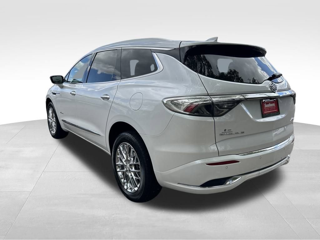 2023 Buick Enclave Avenir photo 4