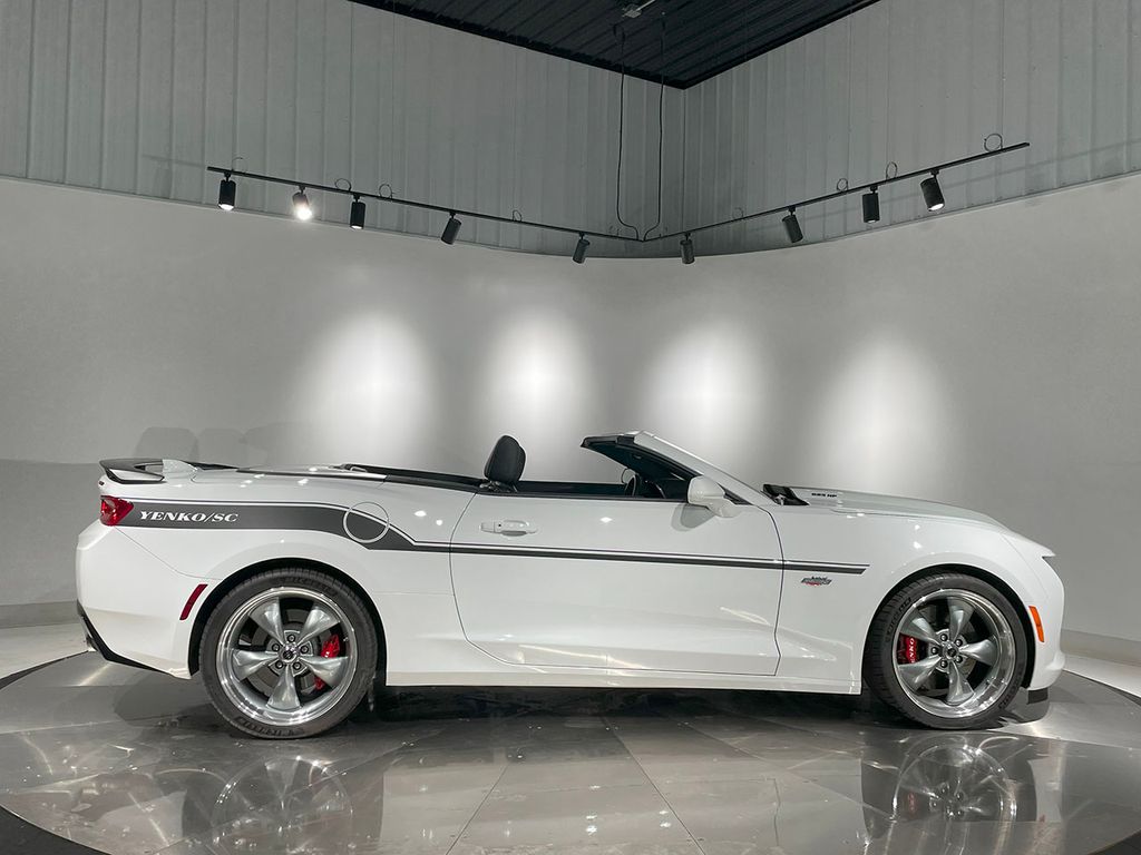 2018 Chevrolet Camaro SS photo 3