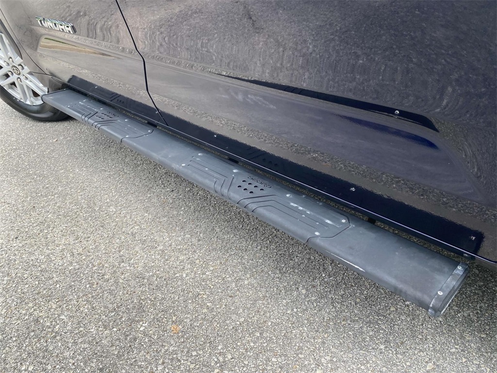 2023 Toyota Tundra SR5 photo 9